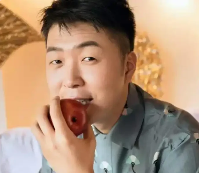 明星无效健身案例_陈伟霆健身尴尬_娱乐圈 健身  明星