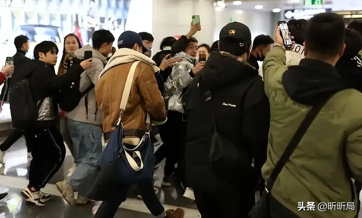 娱乐圈低俗节目泛滥_娱乐至死现象根源_讨厌中国娱乐圈