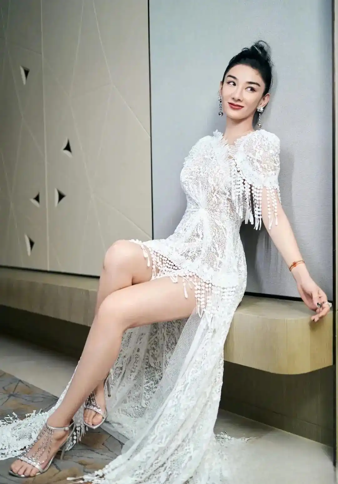 娱乐圈幕后真相_娱乐圈生活_明星辛酸往事深度揭秘